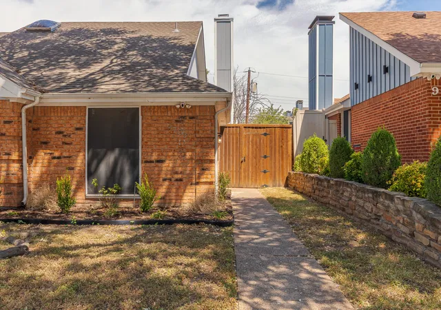Photo 2 of Single family home for sale at 9703 Springtree Ln, Dallas, TX 75243 | MLS# 21381211 | Listing updated on 2026-09-09