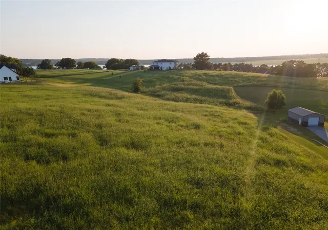 Photo 2 of Land for sale at Tbd Pine View Ct, Athens, TX 75752 | MLS# 21381310 | Listing updated on 2026-09-12