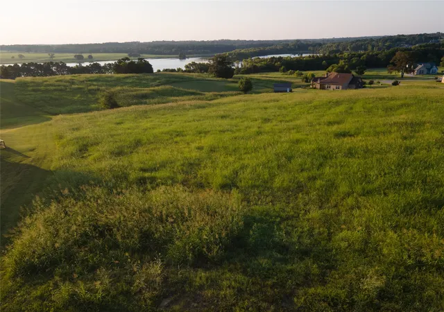 Photo 1 of Land for sale at Tbd Water View Ct, Athens, TX 75752 | MLS# 21381309 | Listing updated on 2026-09-12