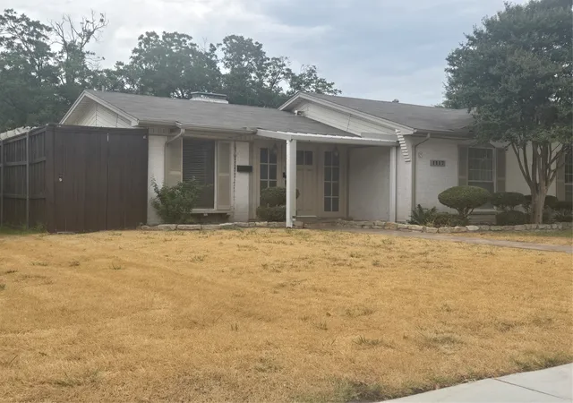 Photo 2 of Single family home for sale at 1117 Ml River Dr, Garland, TX 75043 | MLS# 21372848 | Listing updated on 2026-09-09