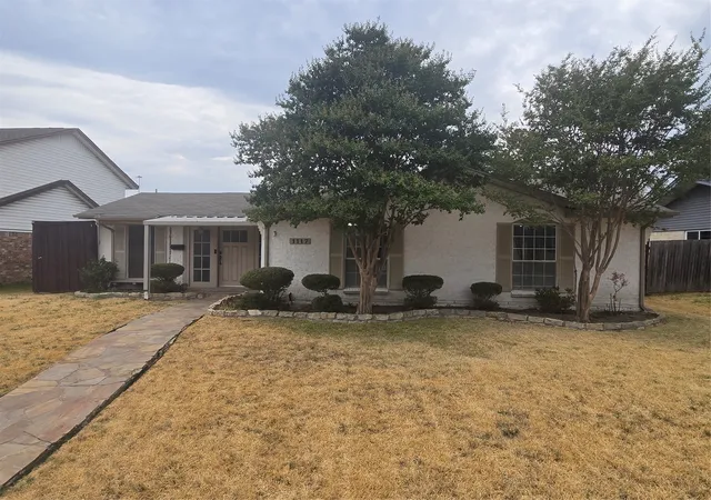 Photo 3 of Single family home for sale at 1117 Ml River Dr, Garland, TX 75043 | MLS# 21372848 | Listing updated on 2026-09-09