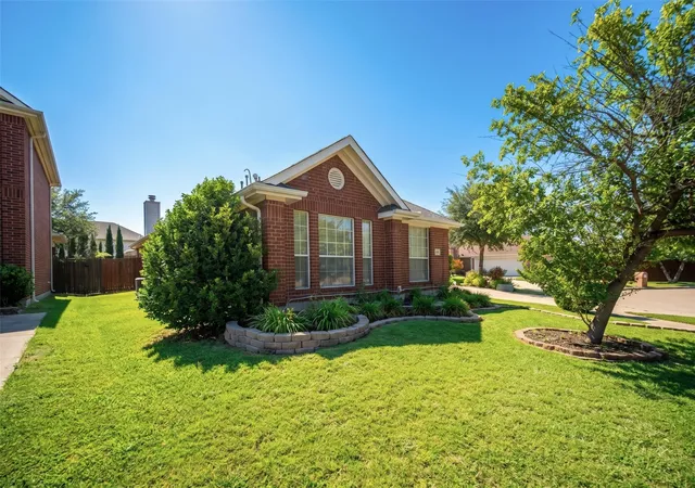 Photo 3 of Single family home for sale at 3413 Castleman Cvs Dr, Garland, TX 75040 | MLS# 21373459 | Listing updated on 2026-09-13
