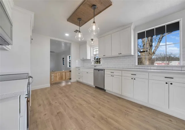Photo 3 of Single family home for sale at 8235 County Rd 506, Anna, TX 75409 | MLS# 21380727 | Listing updated on 2026-09-09