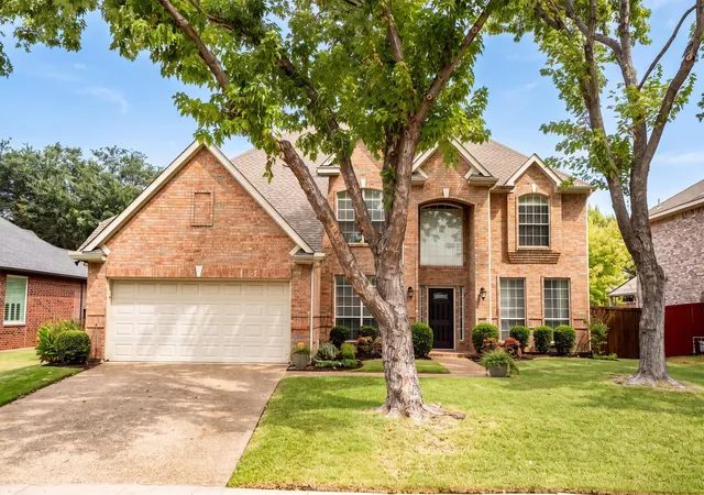 Photo 1 of Single family home for sale at 2116 Tennyson Dr, Flower Mound, TX 75028 | MLS# 21376116 | Listing updated on 2026-09-13