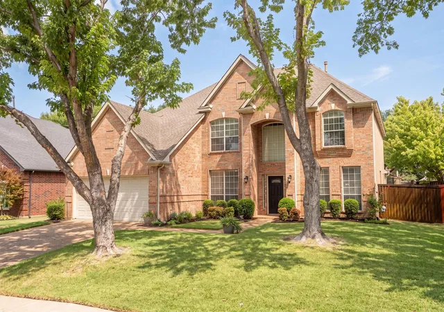 Photo 3 of Single family home for sale at 2116 Tennyson Dr, Flower Mound, TX 75028 | MLS# 21376116 | Listing updated on 2026-09-13