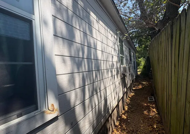 Photo 3 of Single family home for sale at 2514 Michigan Ave, Dallas, TX 75216 | MLS# 21381591 | Listing updated on 2026-09-09