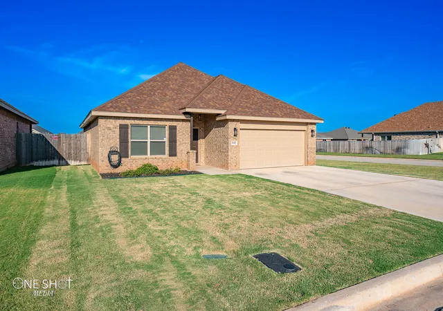 Photo 2 of Sale Pending at 3102 Oakley, Abilene, TX 79606 | MLS# 21380822 | Listing updated on 2026-09-22