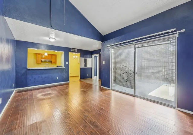 Photo 4 of Condo for sale at 4628 Country Crk Dr #1205, Dallas, TX 75236 | MLS# 21367624 | Listing updated on 2026-09-09