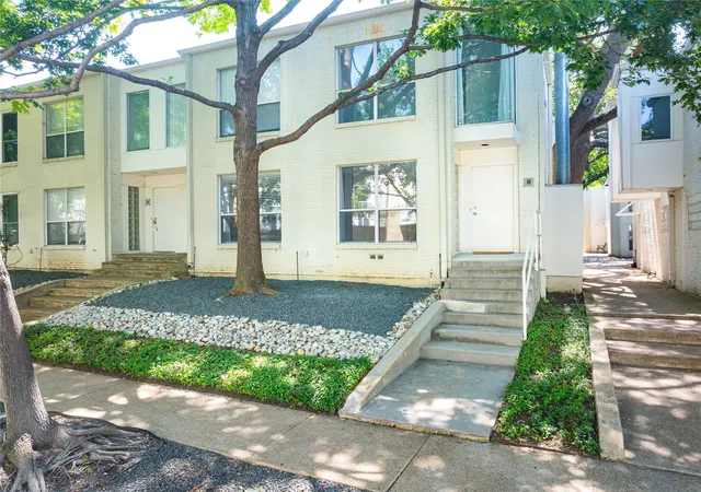 Photo 2 of Condo for sale at 4122 Travis St #10, Dallas, TX 75204 | MLS# 21381643 | Listing updated on 2026-09-11