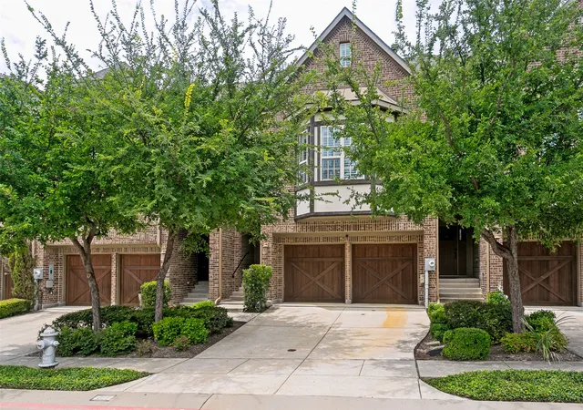 Photo 1 of Townhouse for sale at 2662 Sherwood Dr, Lewisville, TX 75067 | MLS# 21371149 | Listing updated on 2026-09-09