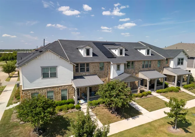 Photo 2 of Townhouse for sale at 6521 Iron Horse Blvd, North Richland Hills, TX 76180 | MLS# 21380367 | Listing updated on 2026-09-11
