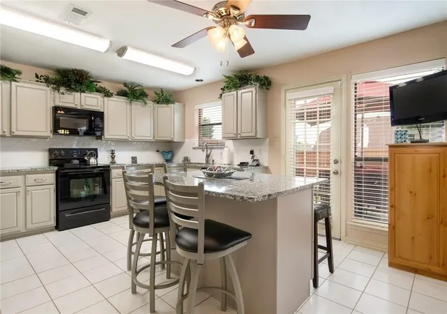 Photo 4 of Single family home for sale at 1519 Mission Ridge Trl, Carrollton, TX 75007 | MLS# 21380347 | Listing updated on 2026-09-09