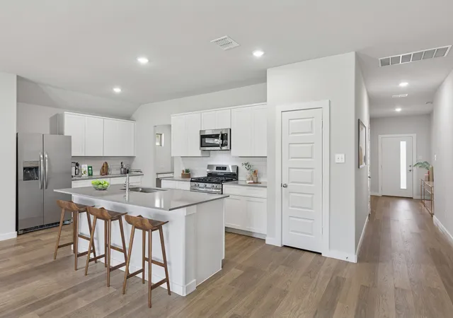 Photo 3 of Single family home for sale at 1525 Wild Plum Way, Alvarado, TX 76009 | MLS# 21381625 | Listing updated on 2026-10-03