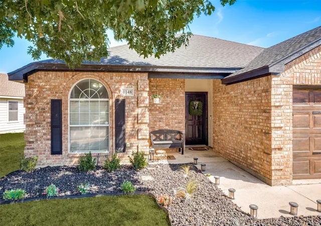 Photo 3 of Single family home for sale at 1148 Mustang Ridge Dr, Haslet, TX 76052 | MLS# 21379785 | Listing updated on 2026-09-20