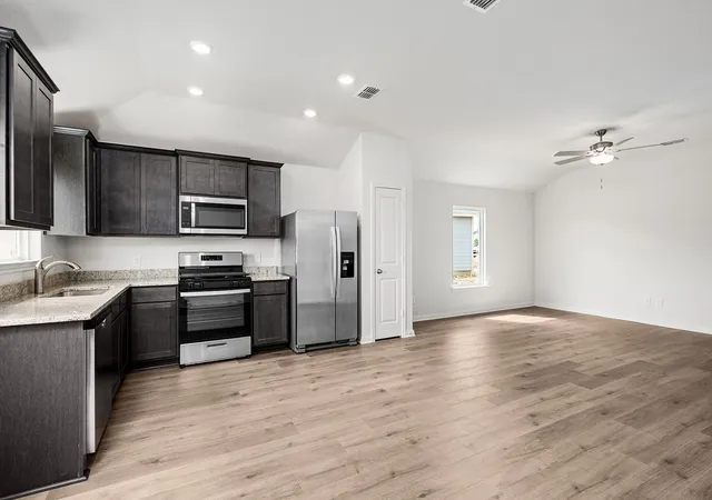 Photo 4 of Single family home for sale at 8309 White Wolf Trl, Ponder, TX 76259 | MLS# 21381725 | Listing updated on 2026-10-02