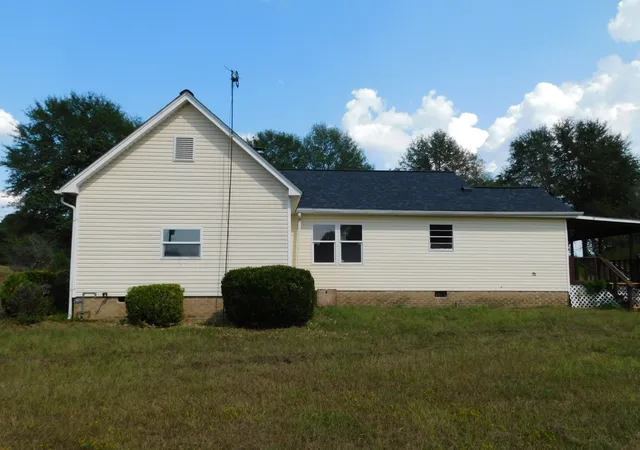 Photo 2 of Single family home for sale at 745 E Highway 355, Hope, AR 71801 | MLS# 21381735 | Listing updated on 2026-09-09