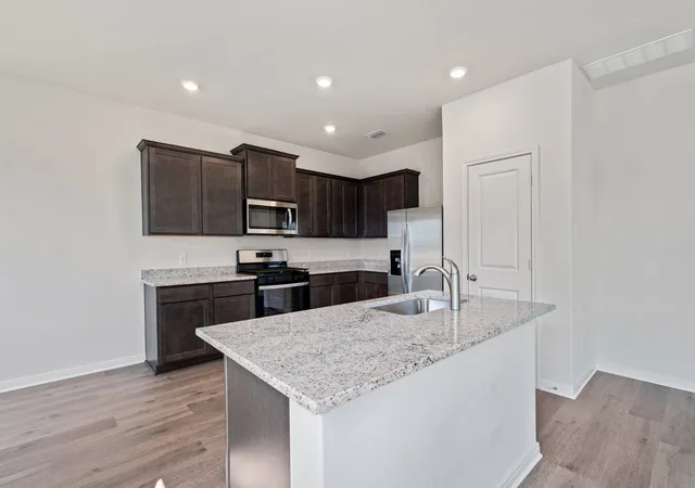 Photo 2 of Single family home for sale at 8433 White Wolf Trl, Ponder, TX 76259 | MLS# 21381759 | Listing updated on 2026-09-09