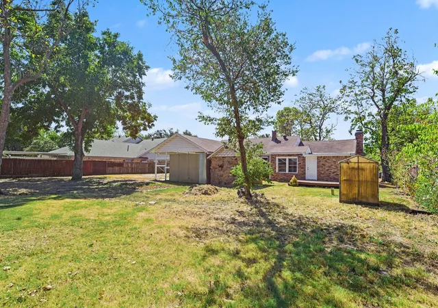 Photo 25 of Single family home for sale at 10609 Seagoville Rd, Dallas, TX 75217 | MLS# 21380187 | Listing updated on 2026-09-28