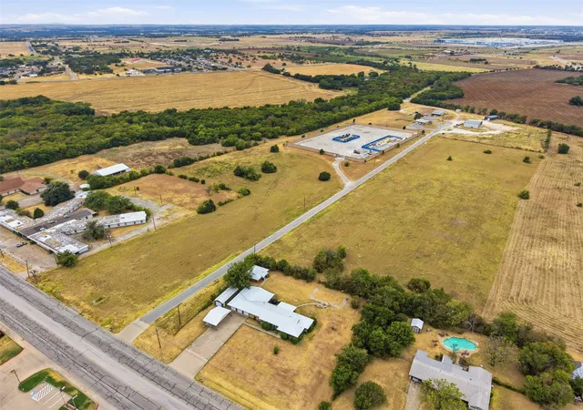 Photo 3 of Land for sale at 1106 W Kilpatrick Ave #C, Cleburne, TX 76033 | MLS# 21379761 | Listing updated on 2026-09-09