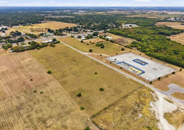Photo 4 of Land for sale at 1106 W Kilpatrick Ave #C, Cleburne, TX 76033 | MLS# 21379761 | Listing updated on 2026-09-09