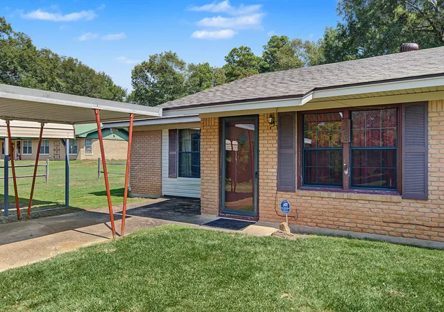 Photo 3 of Single family home for sale at 125 Methodist Camp Rd, Minden, LA 71055 | MLS# 21381786 | Listing updated on 2026-09-25