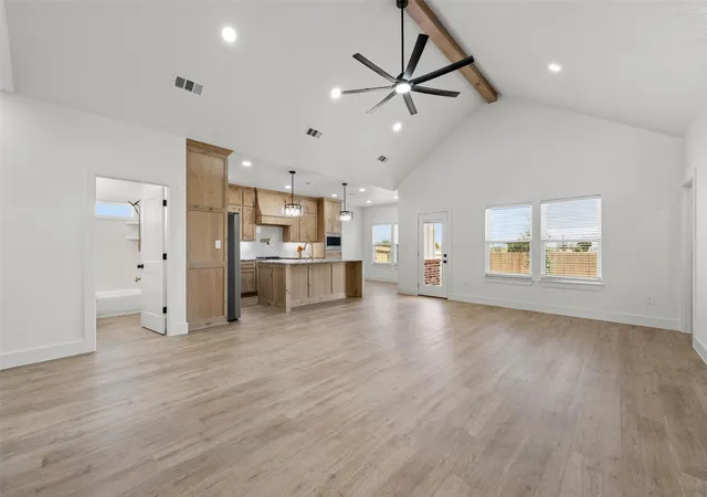 Photo 1 of Single family home for sale at 300 Johnson St, Mc Gregor, TX 76657 | MLS# 21381862 | Listing updated on 2026-09-12