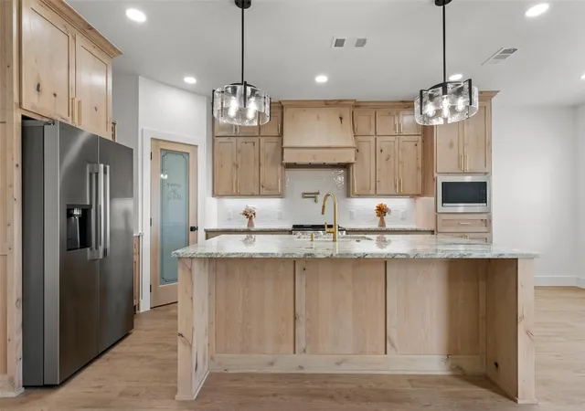 Photo 3 of Single family home for sale at 300 Johnson St, Mc Gregor, TX 76657 | MLS# 21381862 | Listing updated on 2026-09-12
