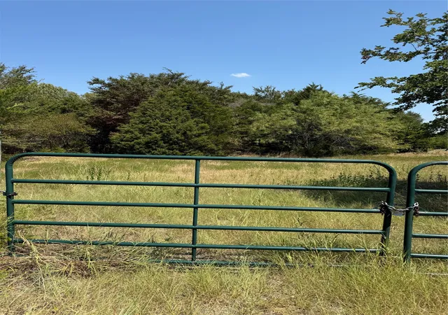 Photo 2 of Land for sale at Tbd I 20, Wills Point, TX 75169 | MLS# 21381828 | Listing updated on 2026-09-10