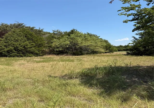 Photo 4 of Land for sale at Tbd I 20, Wills Point, TX 75169 | MLS# 21381828 | Listing updated on 2026-09-10