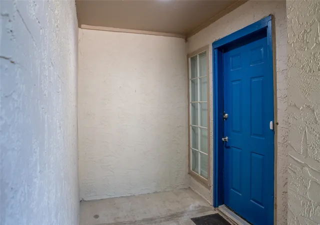 Photo 3 of Townhouse for sale at 13234 Woodbend Ln, Dallas, TX 75243 | MLS# 21373283 | Listing updated on 2026-10-06