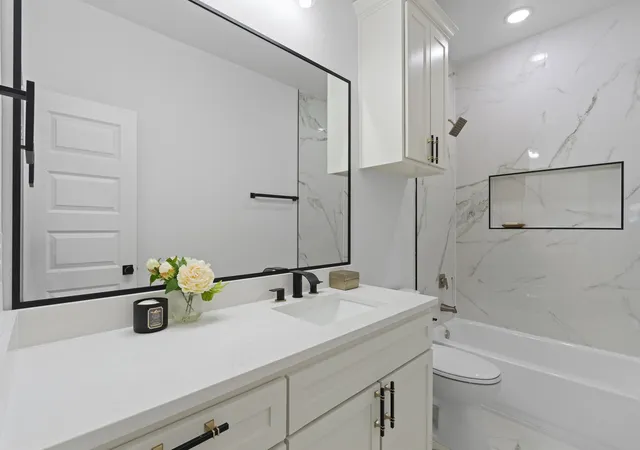 Photo 4 of Single family home for sale at 809 Tierney Rd, Fort Worth, TX 76112 | MLS# 21381411 | Listing updated on 2026-10-01