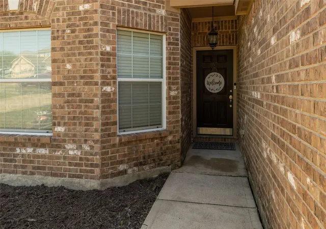 Photo 2 of Single family home for sale at 113 Dodge City Ct, Newark, TX 76071 | MLS# 21381600 | Listing updated on 2026-09-10