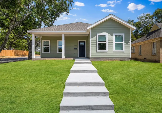 Photo 1 of Single family home for sale at 2900 Maryland Ave, Dallas, TX 75216 | MLS# 21377186 | Listing updated on 2026-09-11