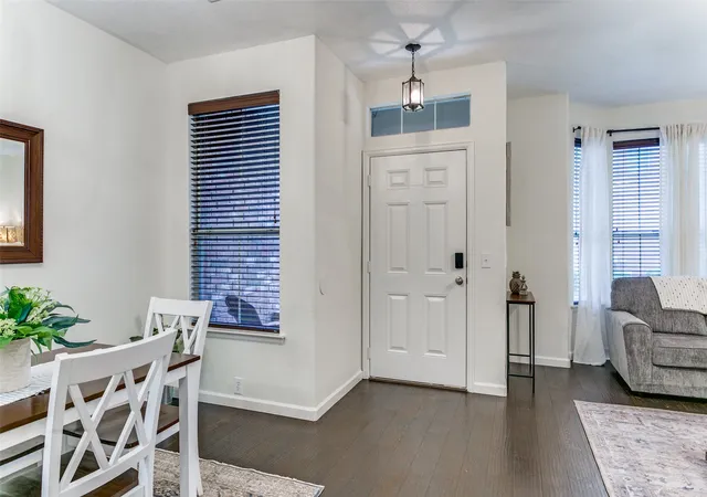 Photo 3 of Townhouse for sale at 180 Leonard St, Lewisville, TX 75057 | MLS# 21375939 | Listing updated on 2026-09-11