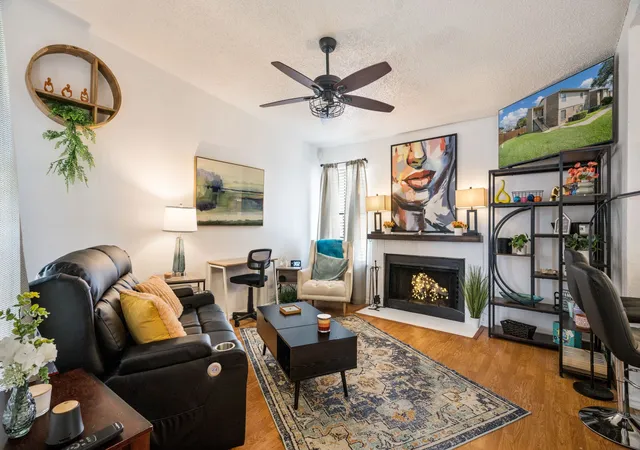 Photo 3 of Condo for sale at 4748 Old Bent Tree Ln #802, Dallas, TX 75287 | MLS# 21371317 | Listing updated on 2026-09-10