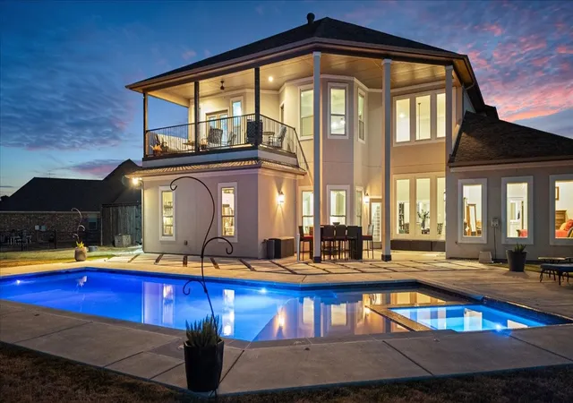 Photo 2 of Single family home for sale at 12824 Modena Ct, Fort Worth, TX 76126 | MLS# 21381999 | Listing updated on 2026-09-30