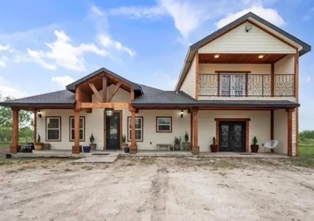 Photo 1 of Single family home for sale at 6049 County Rd 1030 B, Rice, TX 75155 | MLS# 21380016 | Listing updated on 2026-09-10