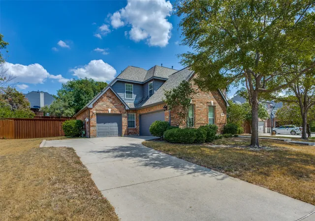Photo 1 of Single family home for sale at 840 Clearlake Dr, Prosper, TX 75078 | MLS# 21381945 | Listing updated on 2026-09-12