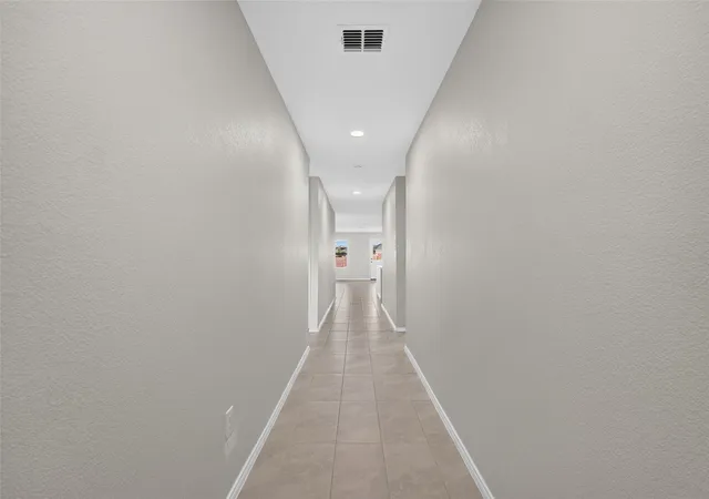 Photo 3 of Single family home for sale at 2728 Starwater Dr, Fort Worth, TX 76179 | MLS# 21382031 | Listing updated on 2026-09-11