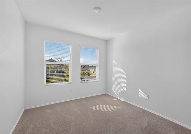 Photo 4 of Single family home for sale at 2728 Starwater Dr, Fort Worth, TX 76179 | MLS# 21382031 | Listing updated on 2026-09-11