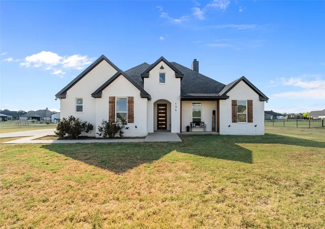Single family home for sale at 134 Buddy Ct, Millsap, TX 76066 | MLS# 21379408