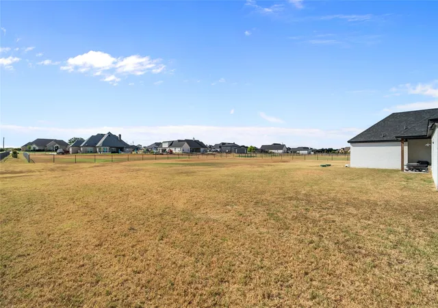 Photo 27 of Single family home for sale at 134 Buddy Ct, Millsap, TX 76066 | MLS# 21379408 | Listing updated on 2026-09-30