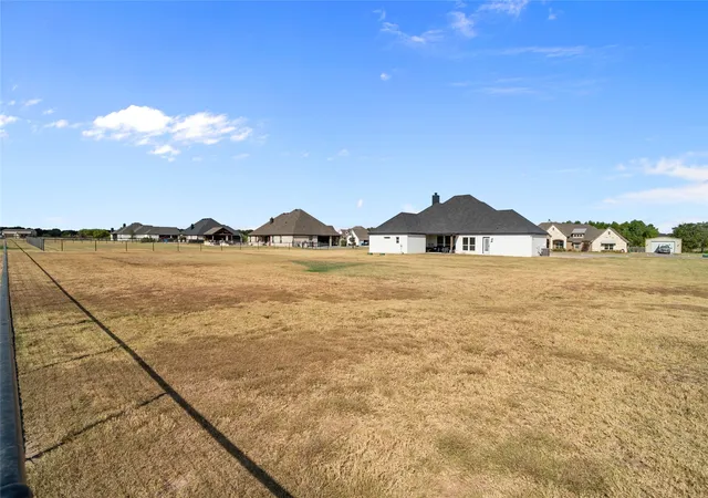 Photo 3 of Single family home for sale at 134 Buddy Ct, Millsap, TX 76066 | MLS# 21379408 | Listing updated on 2026-09-30