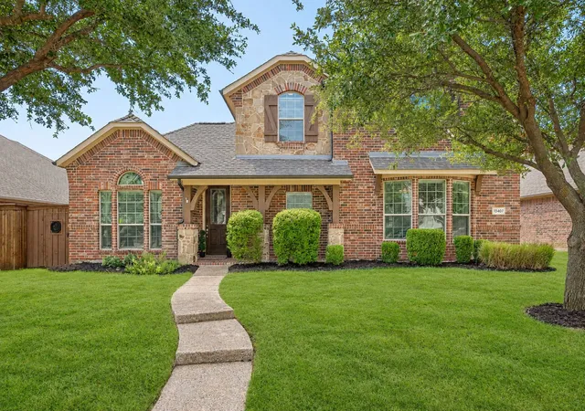 Photo 3 of Single family home for sale at 13407 Chittamwood Ln, Frisco, TX 75035 | MLS# 21382077 | Listing updated on 2026-10-04