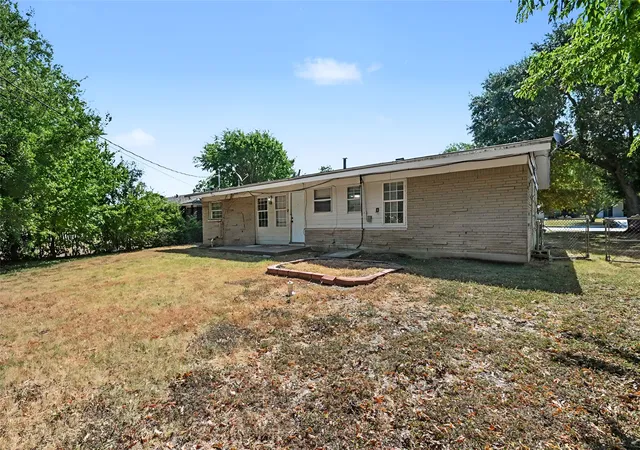 Photo 25 of Single family home for sale at 5504 Wheaton Dr, Fort Worth, TX 76133 | MLS# 21381193 | Listing updated on 2026-09-10
