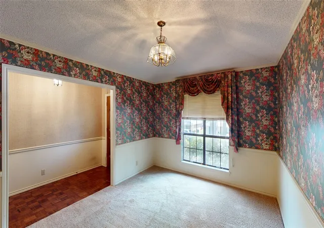 Photo 3 of Single family home for sale at 4915 Pine Knoll St, Tyler, TX 75703 | MLS# 21380704 | Listing updated on 2026-09-29