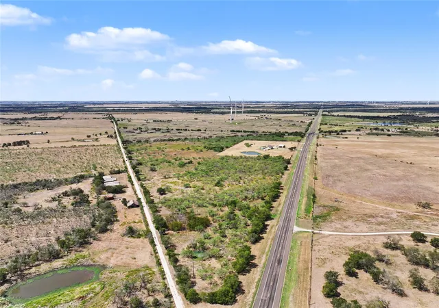 Photo 2 of Land for sale at 194 Lcr 614, Groesbeck, TX 76642 | MLS# 21382071 | Listing updated on 2026-09-12