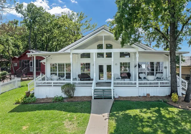 Photo 25 of Single family home for sale at 102 Shore Line Dr, Tool, TX 75143 | MLS# 21379774 | Listing updated on 2026-10-05