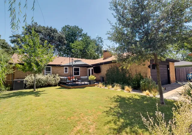 Photo 25 of Single family home for sale at 5915 Canterview Dr, Dallas, TX 75228 | MLS# 21382146 | Listing updated on 2026-09-20