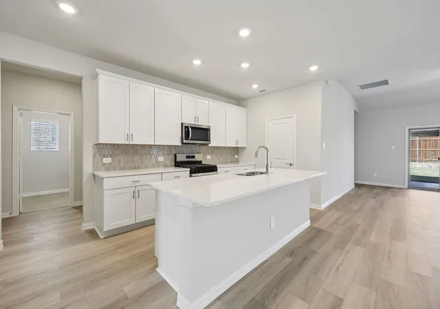 Photo 3 of Single family home for sale at 2109 Longchamp Ln, Seagoville, TX 75159 | MLS# 21381498 | Listing updated on 2026-09-10